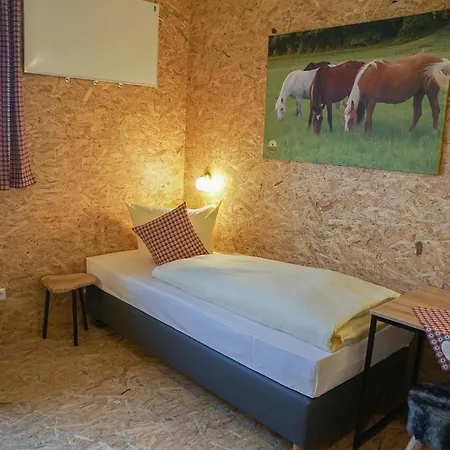 Freizeit Reitstall Schammelsdorf *